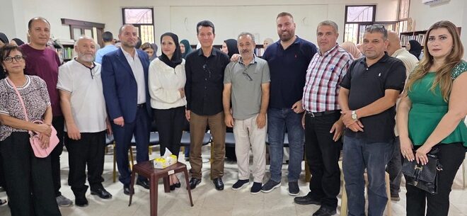 وقفة تضامنية مع مديرة مدرسة برقايل بدعوة من البلدية 