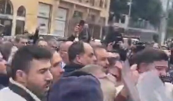 متعاقدو الثانوي أستنكروا ما تعرّض له الأساتذة من إهانةٍ سافرة