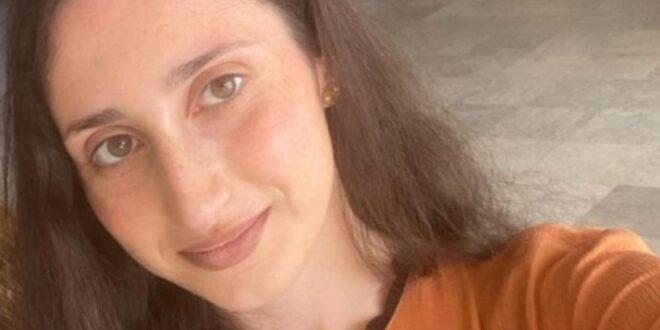الجامعة اللبنانية نعت الطالبة الشهيدة تيودوسيا كرم