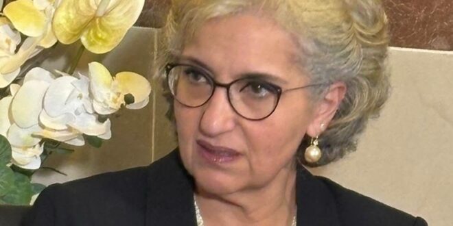 الوزيرة كرامي قررت البدء بتسجيل التلامذة في دوام بعد الظهر