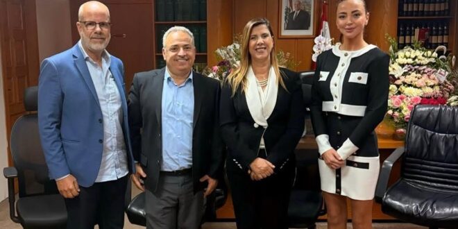 زيارة تهنئة إلى المركز التربوي للبحوث والإنماء